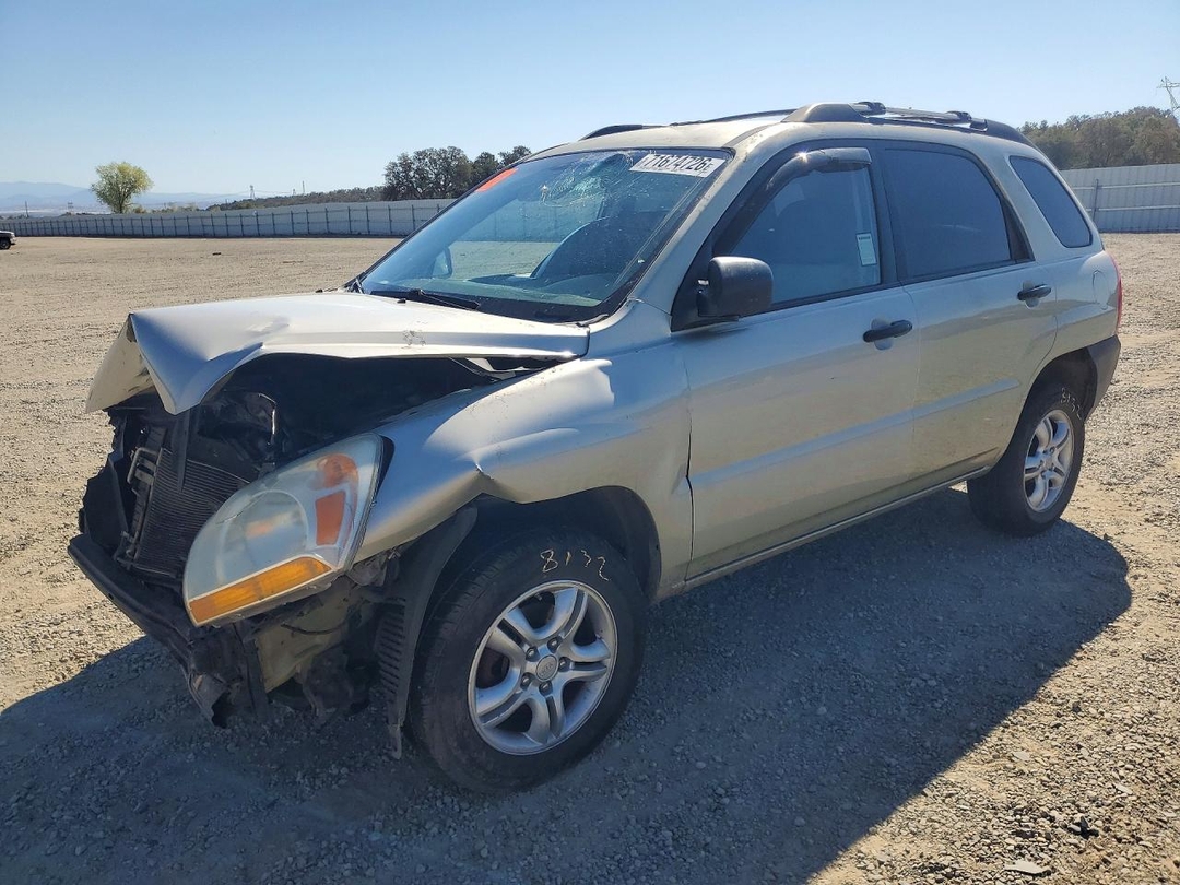 منظر 2008 KIA SPORTAGE LX، زاوية 1
