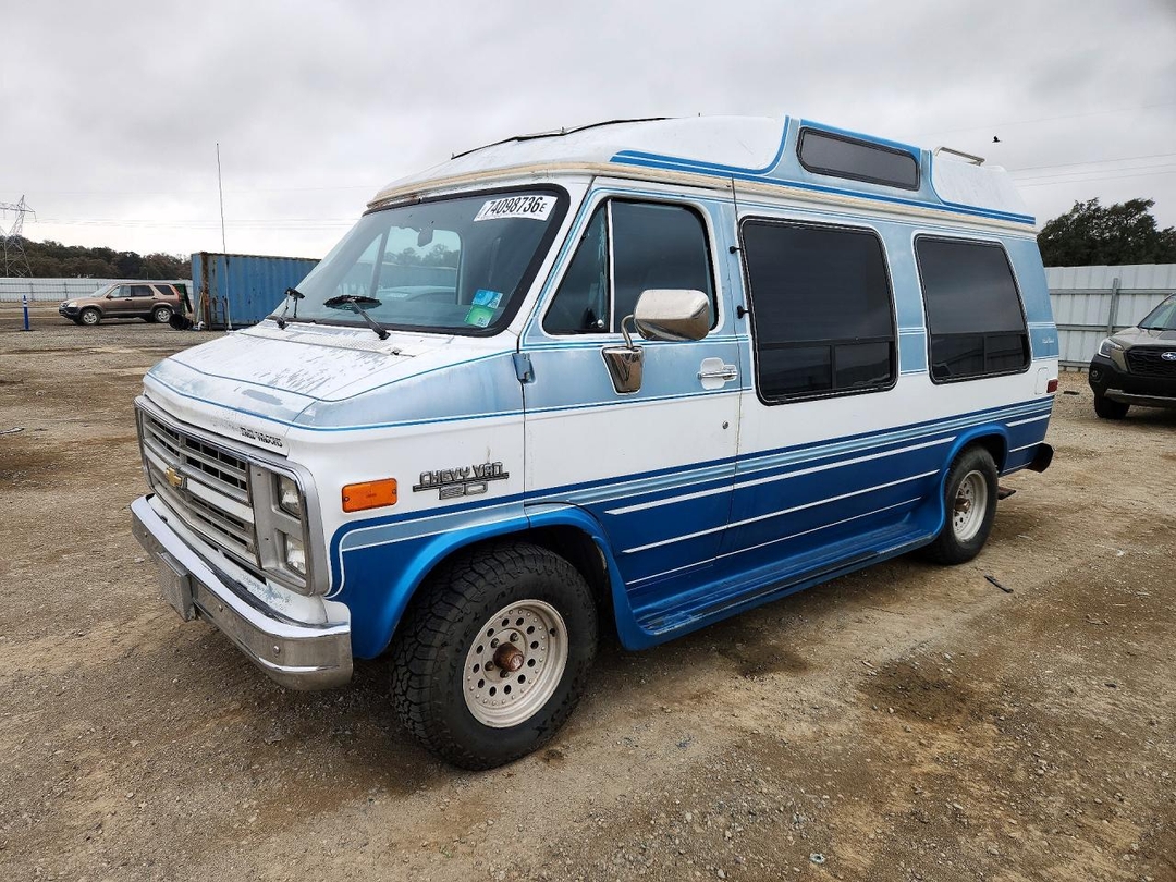 Vue de 1991 CHEVROLET G20, angle 1