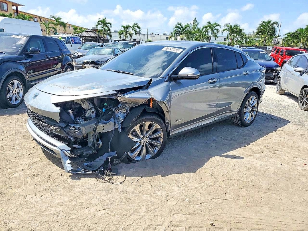 Vue de 2025 BUICK ENVISTA AVENIR, angle 1