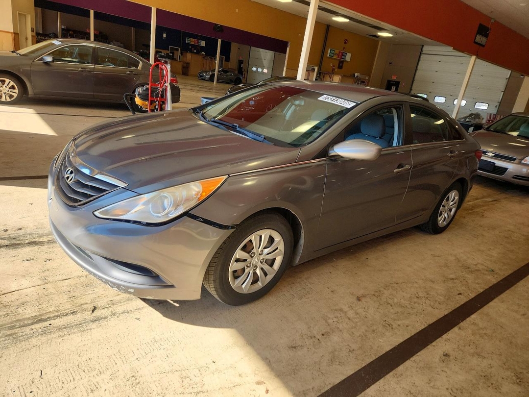 Vista de 2012 HYUNDAI SONATA GLS, ángulo 1