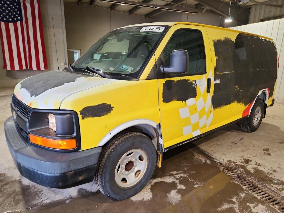 Vue de 2007 CHEVROLET EXPRESS G2500, angle 1