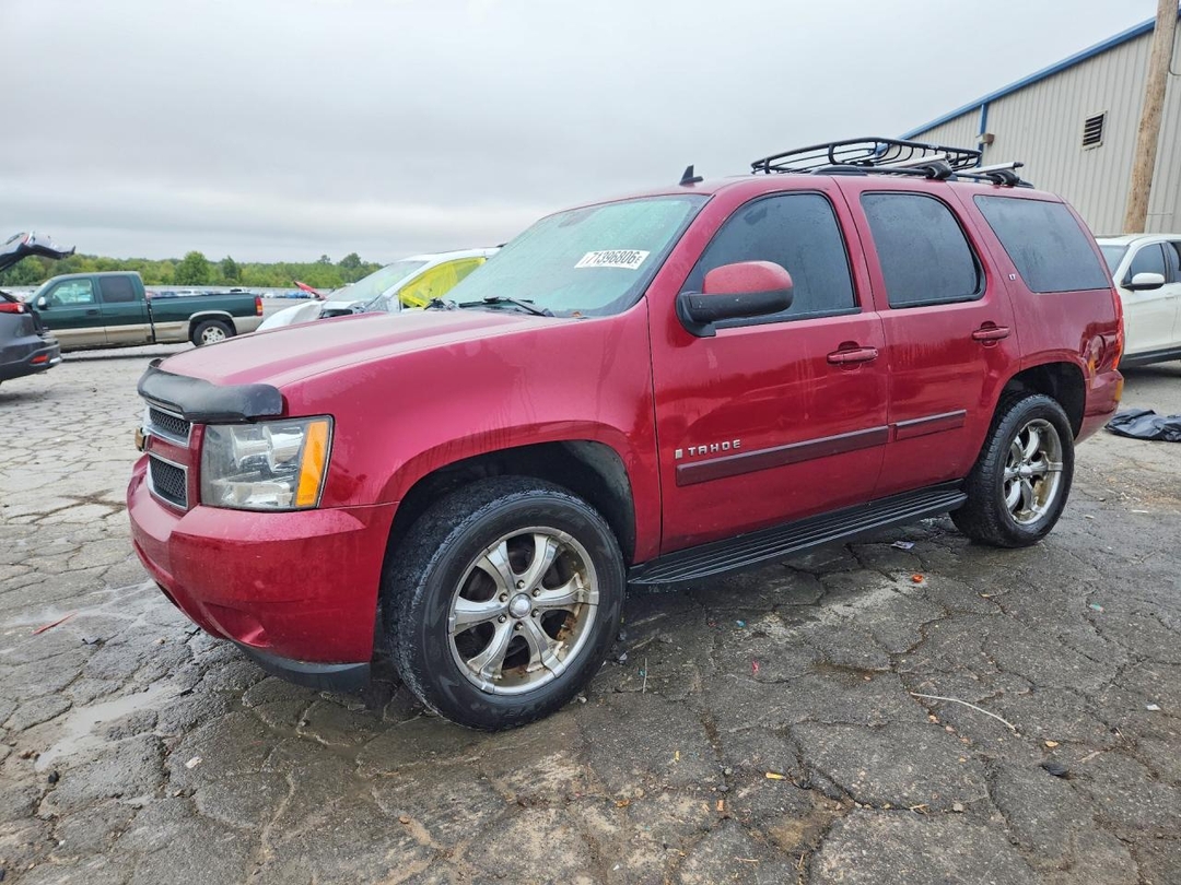 Vue de 2007 CHEVROLET TAHOE C1500, angle 1