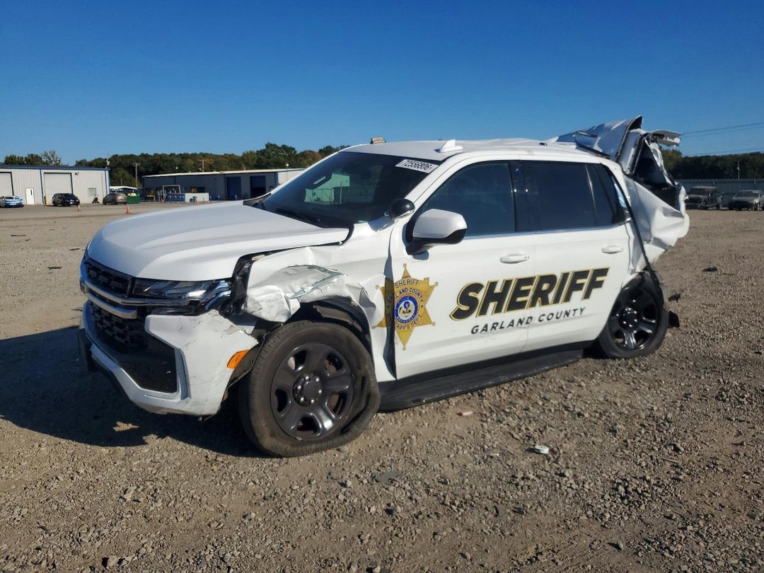Вид 2023 CHEVROLET TAHOE K1500, угол 1