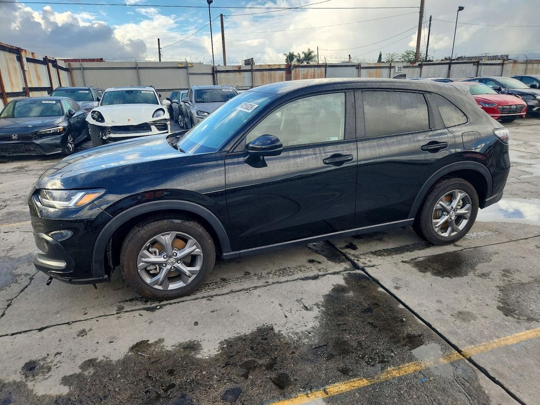 2026 HONDA HR-V LX view, angle 1