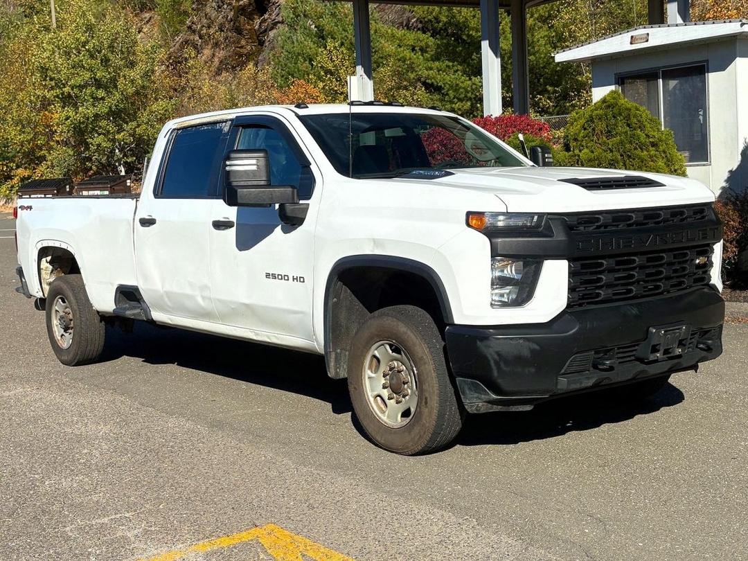 Vue de 2020 CHEVROLET SILVERADO K2500 HEAVY DUTY, angle 1