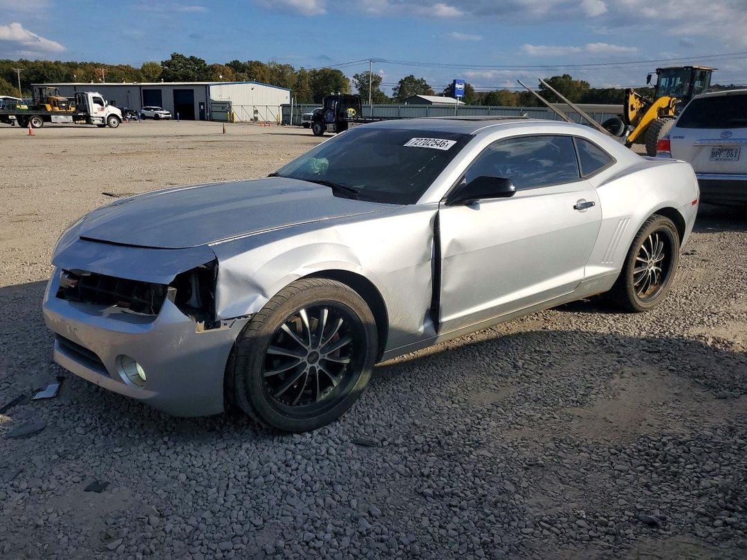 Vue de 2011 CHEVROLET CAMARO LT, angle 1