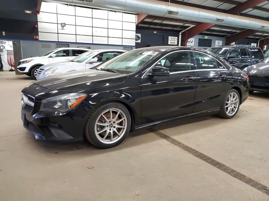 Vista de 2016 MERCEDES-BENZ CLA 250 4MATIC, ángulo 1