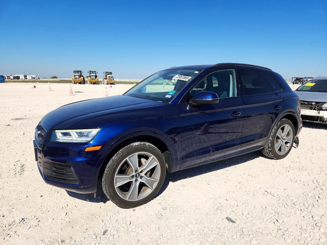 Вид 2020 AUDI Q5 PREMIUM PLUS, угол 1