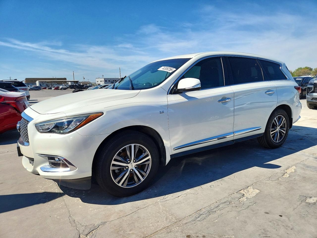 Vue de 2017 INFINITI QX60 BASE, angle 1