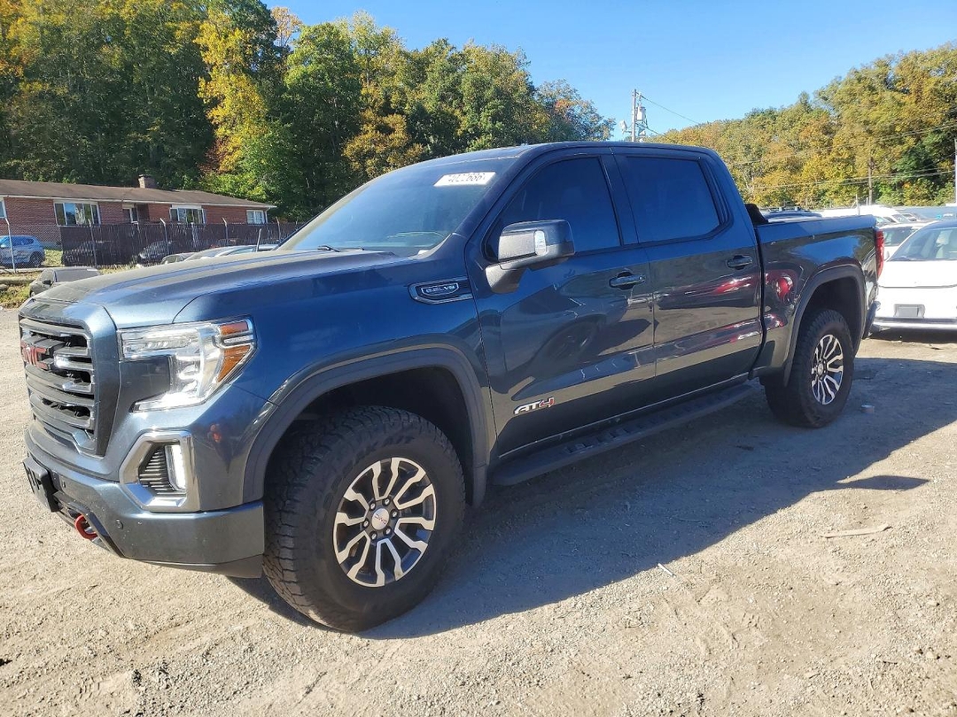Vista de 2021 GMC SIERRA K1500 AT4, ángulo 1