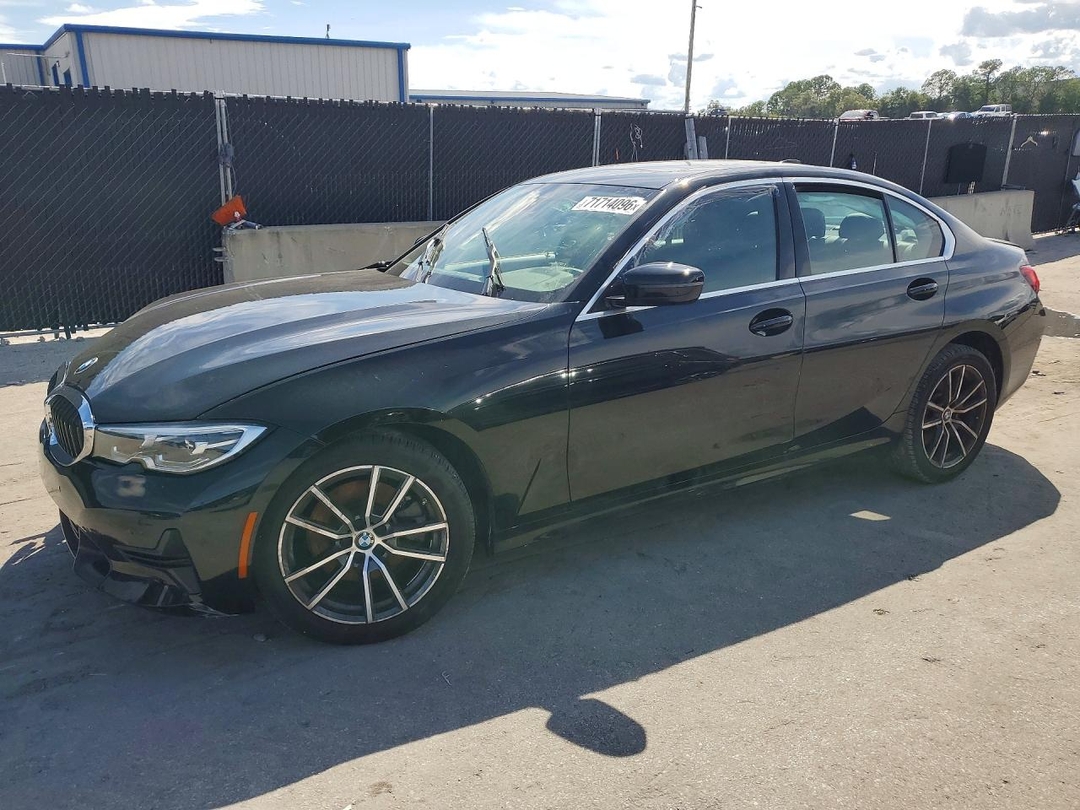 Vedere 2020 BMW 330 I, unghi 1
