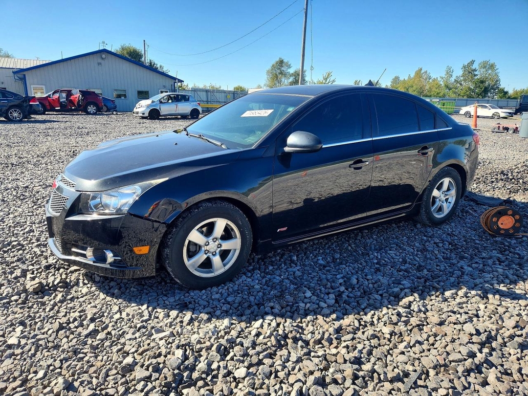 منظر 2013 CHEVROLET CRUZE LT، زاوية 1
