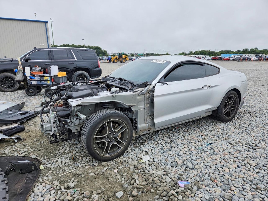 منظر 2018 FORD MUSTANG، زاوية 1