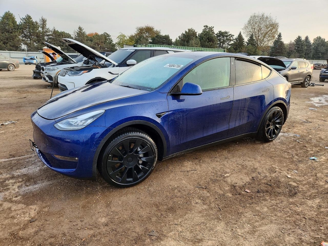 Vedere 2021 TESLA MODEL Y, unghi 1