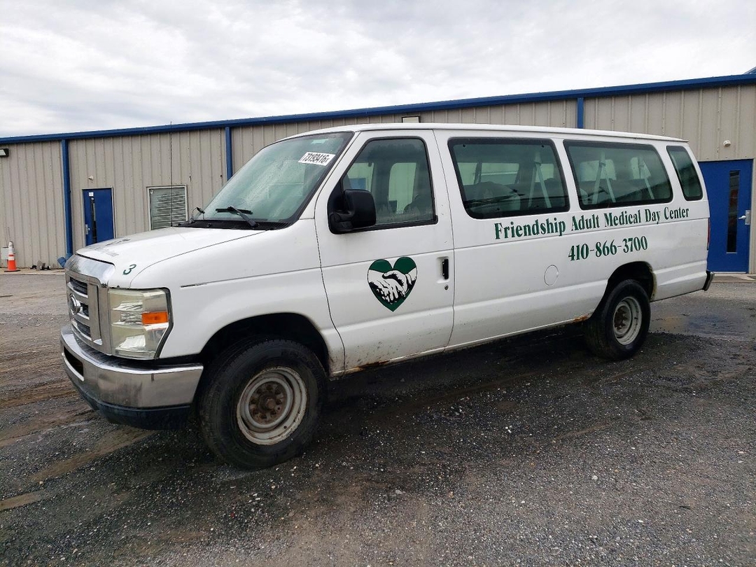 منظر 2013 FORD ECONOLINE E350 SUPER DUTY WAGON، زاوية 1