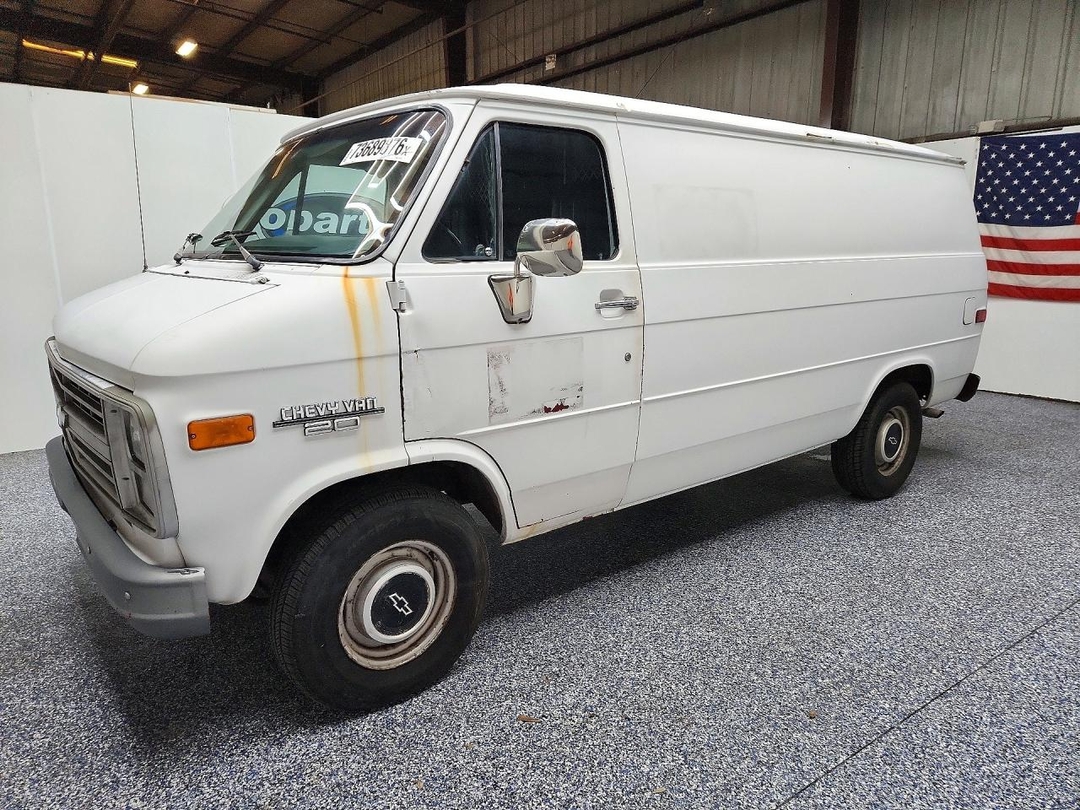 Vue de 1991 CHEVROLET G20, angle 1
