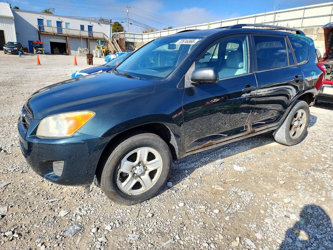 Vue de 2010 TOYOTA RAV4 BASE, angle 1
