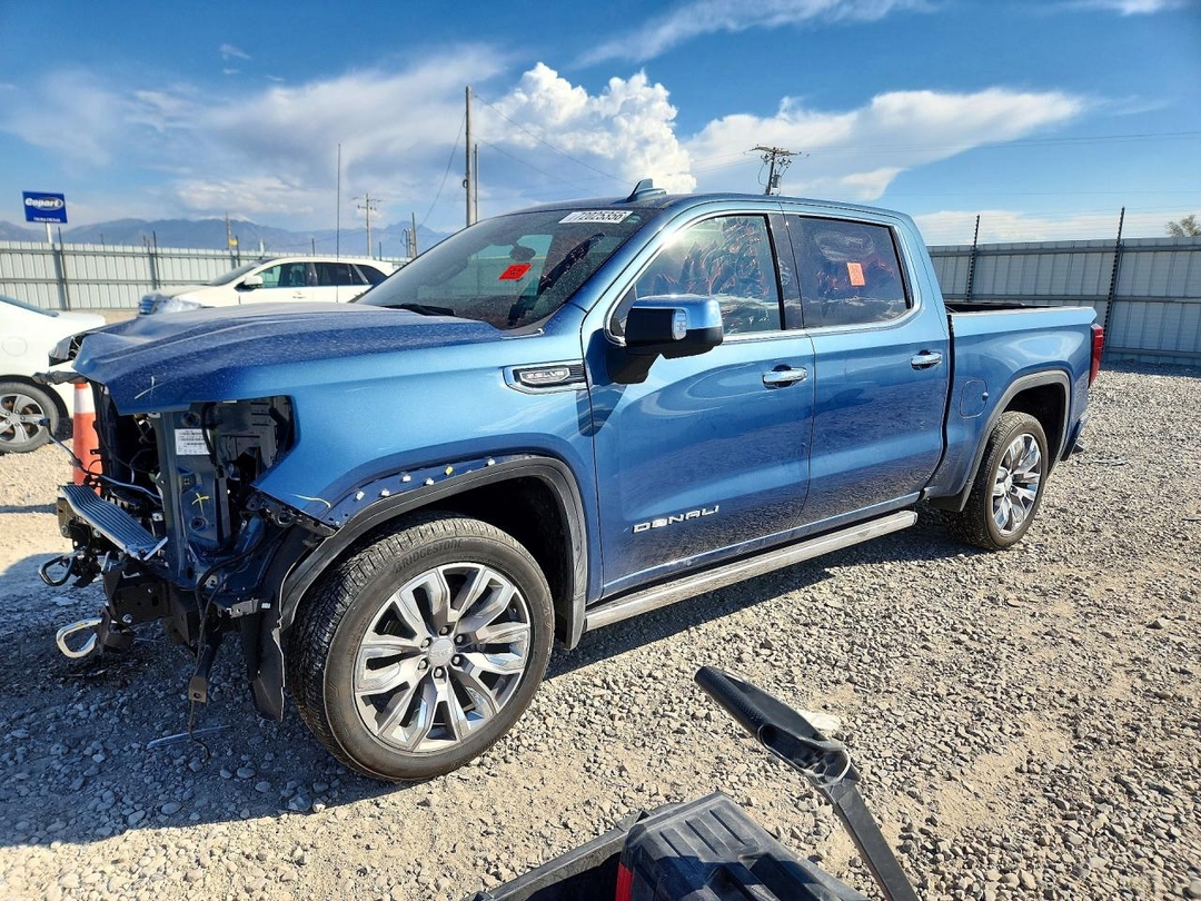 Vue de 2025 GMC SIERRA K1500 DENALI, angle 1