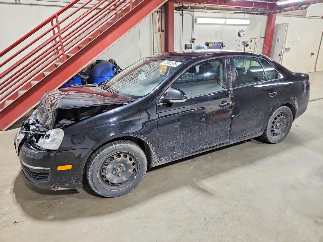 Вид 2010 VOLKSWAGEN JETTA S, угол 1