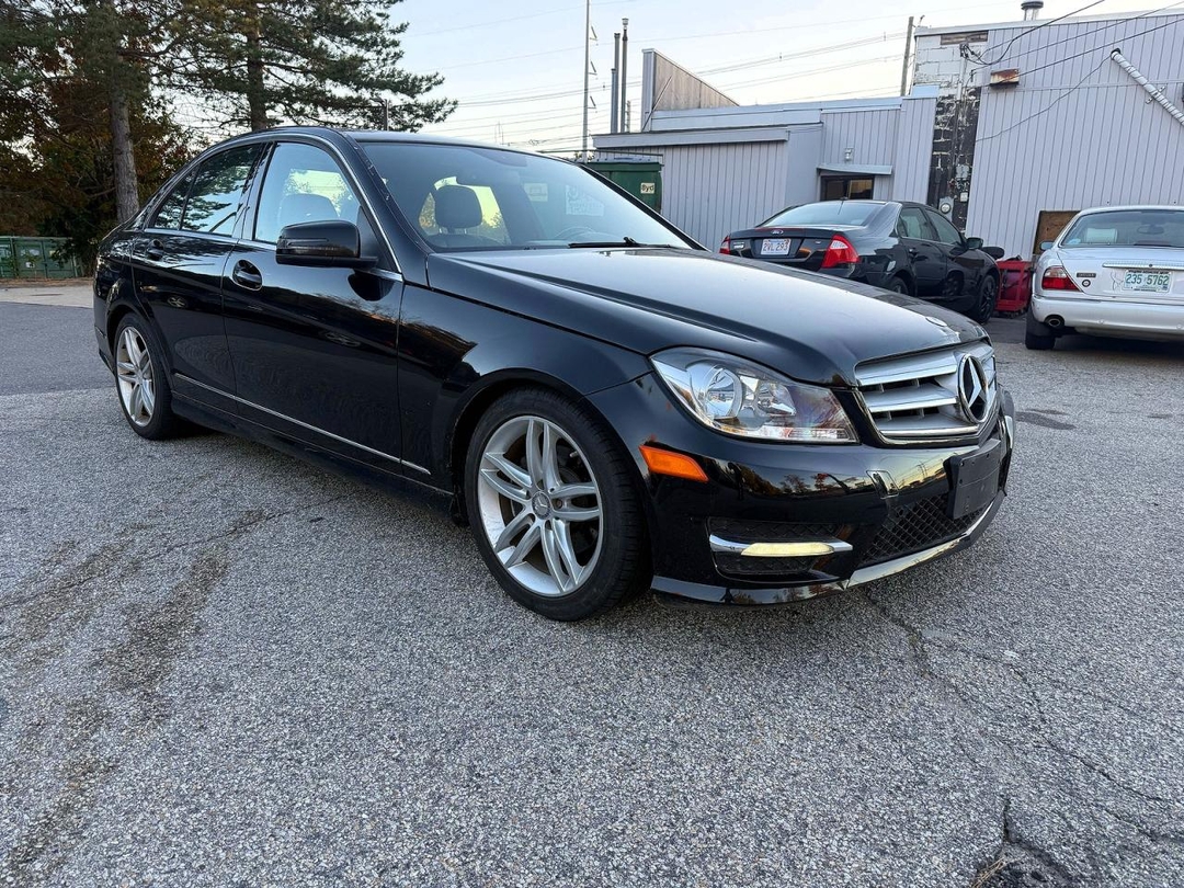 Вид 2012 MERCEDES-BENZ C 300 4MATIC, угол 1