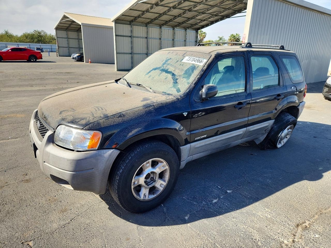 Vue de 2001 FORD ESCAPE XLS, angle 1