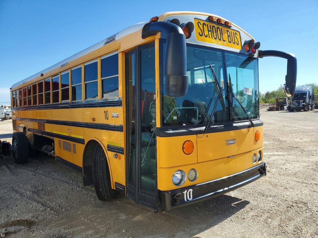 منظر 2008 THOMAS UNKNOWN BUS SCHOOL BUS، زاوية 1