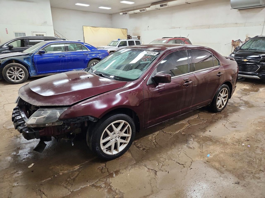 Вид 2012 FORD FUSION SEL, угол 1