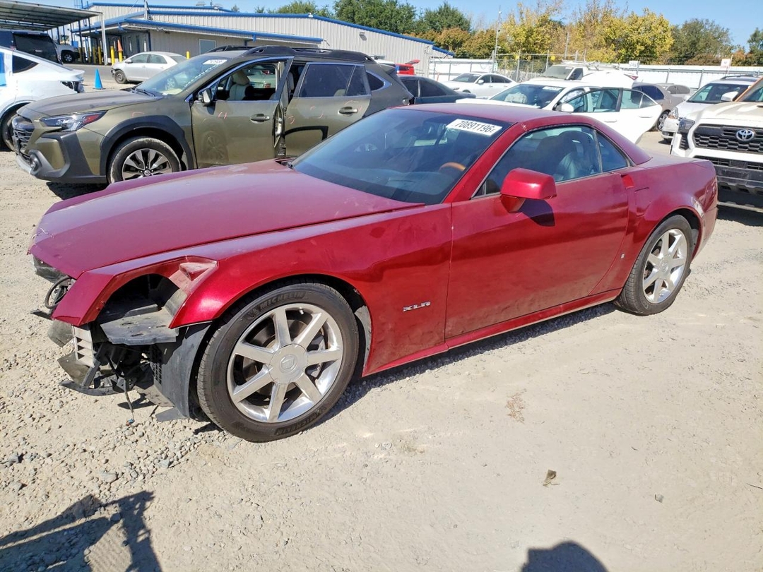 Вид 2006 CADILLAC XLR, угол 1
