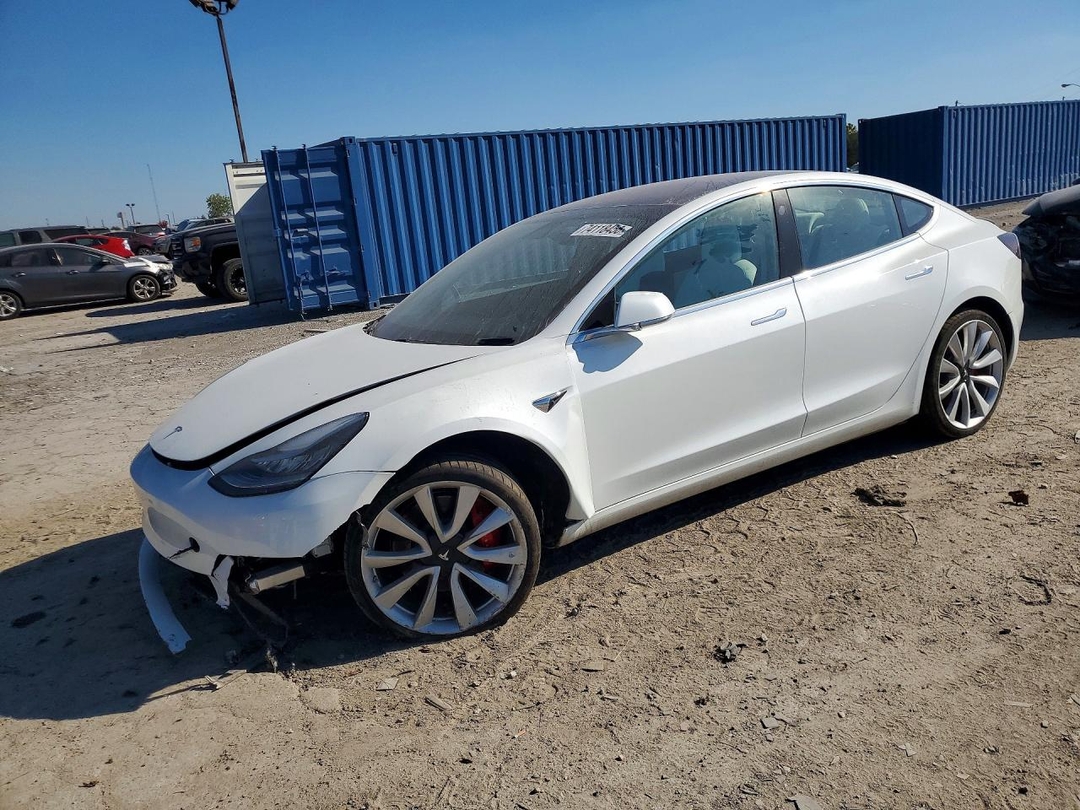 منظر 2018 TESLA MODEL 3، زاوية 1