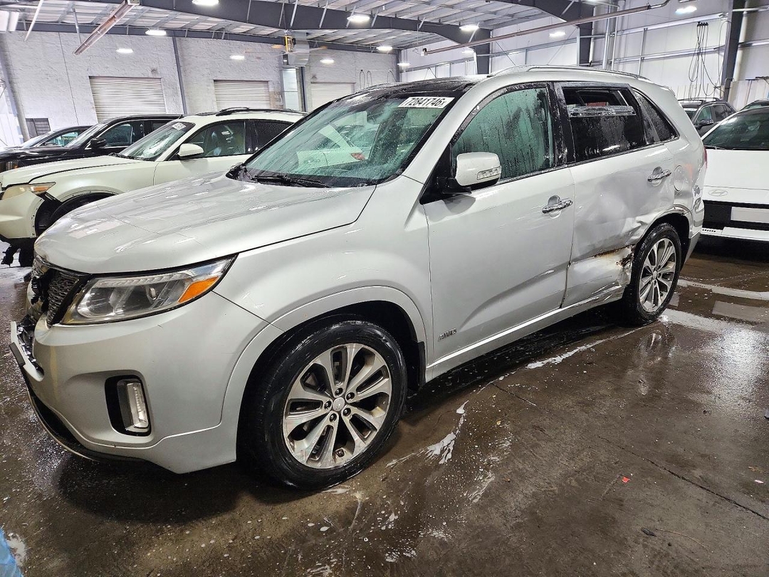 Vedere 2015 KIA SORENTO SX, unghi 1
