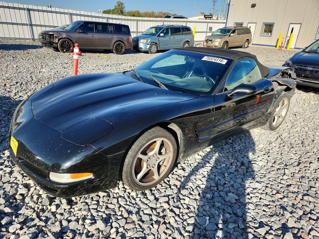 Vista de 2000 CHEVROLET CORVETTE, ángulo 1