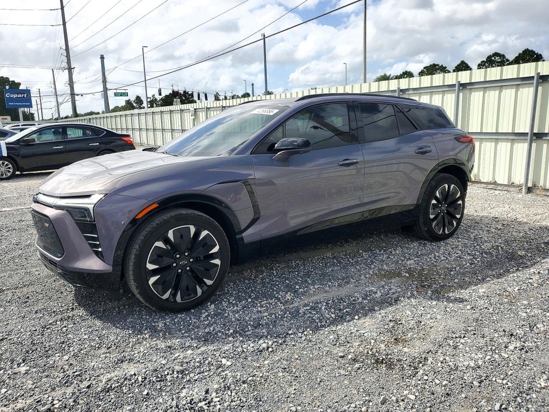 منظر 2024 CHEVROLET BLAZER RS، زاوية 1