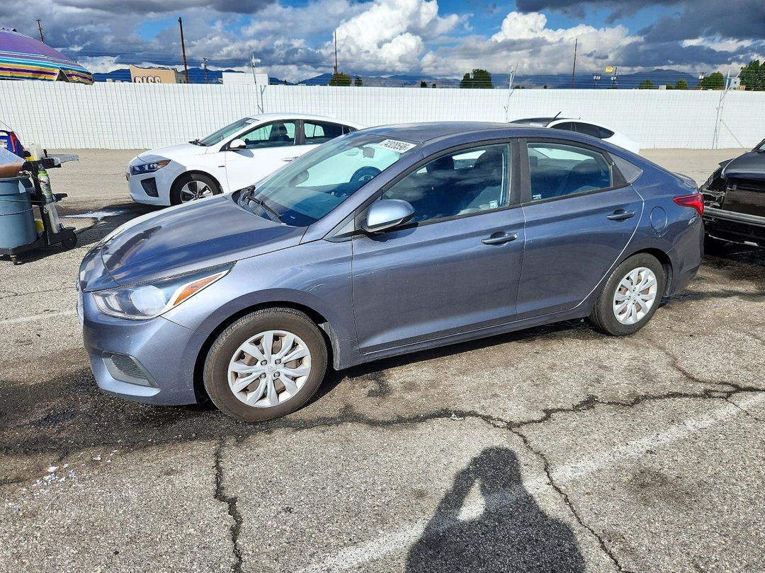 منظر 2018 HYUNDAI ACCENT SE، زاوية 1