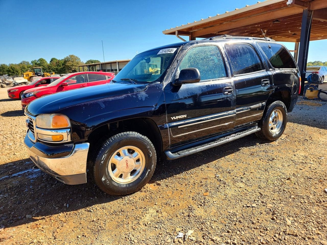 Vue de 2001 GMC YUKON, angle 1