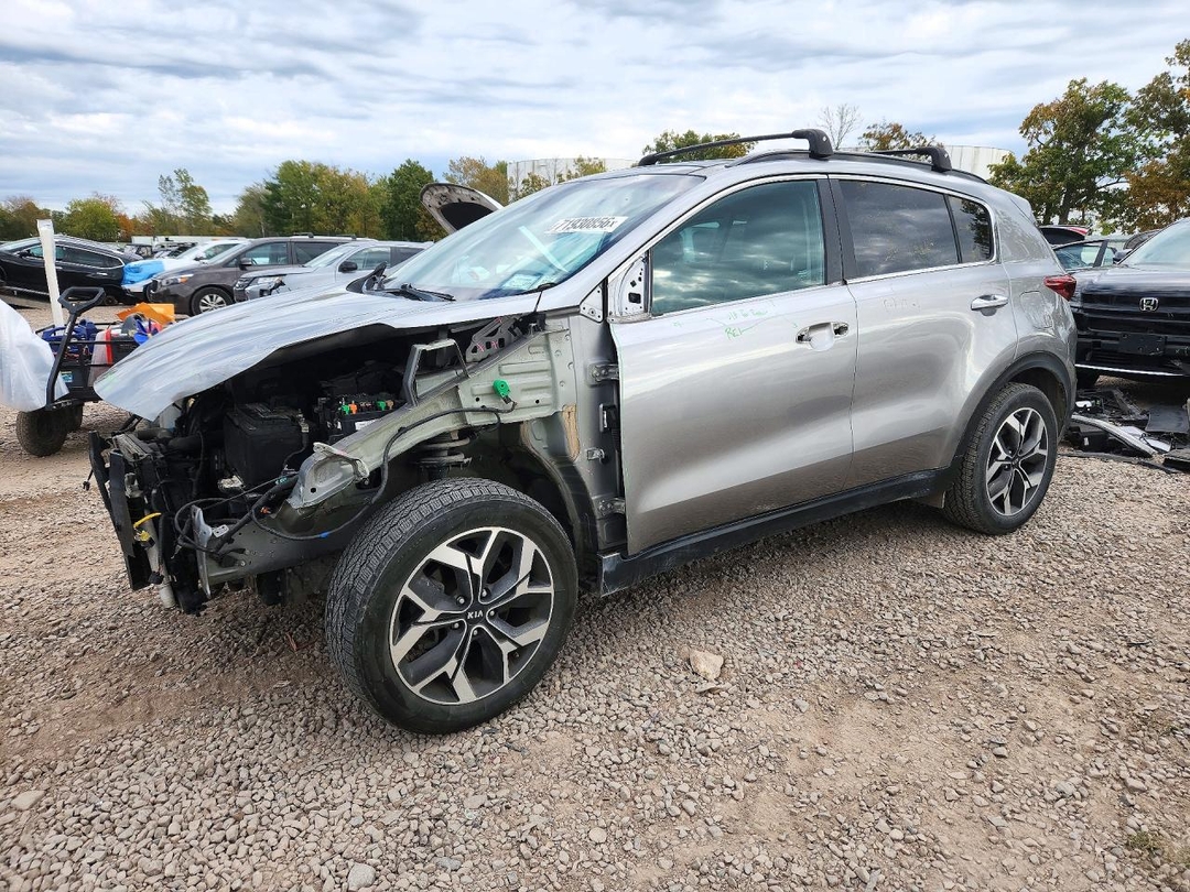 Вид 2020 KIA SPORTAGE EX, угол 1