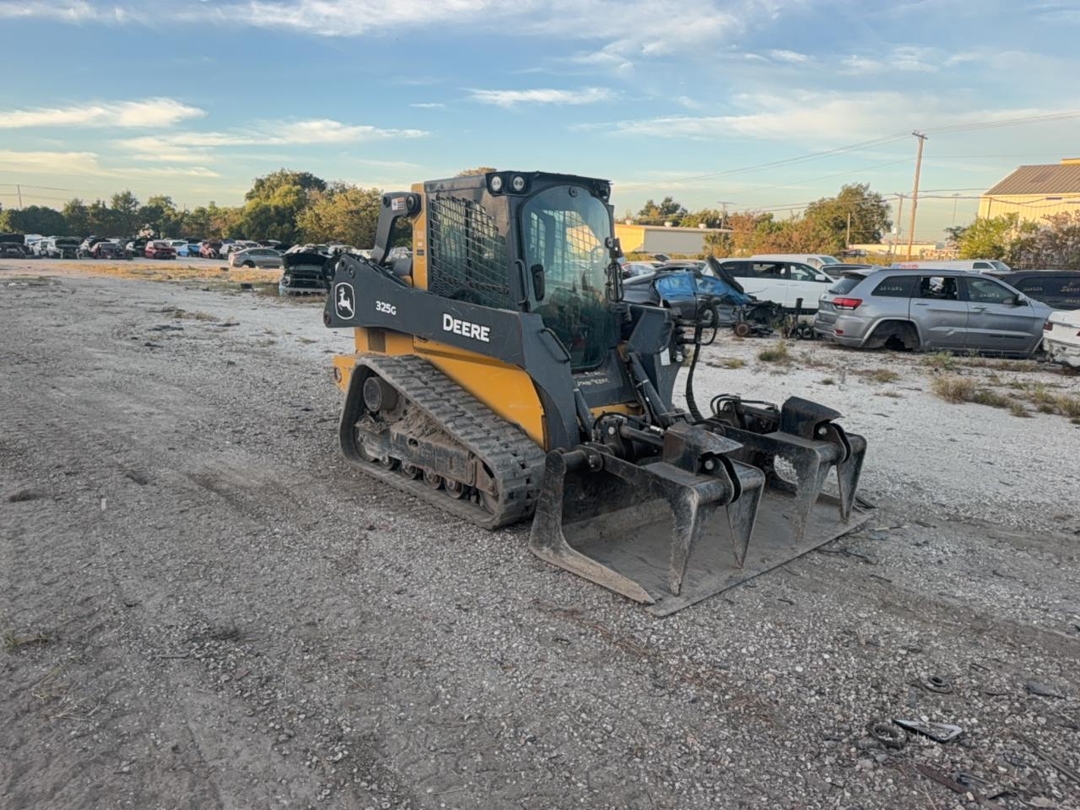 منظر 2021 JOHN DEERE 325 TRACKED SKID STEER LOADER، زاوية 1