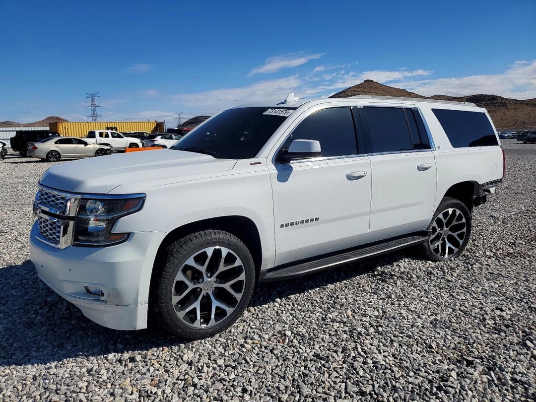 منظر 2019 CHEVROLET SUBURBAN C1500 LT، زاوية 1