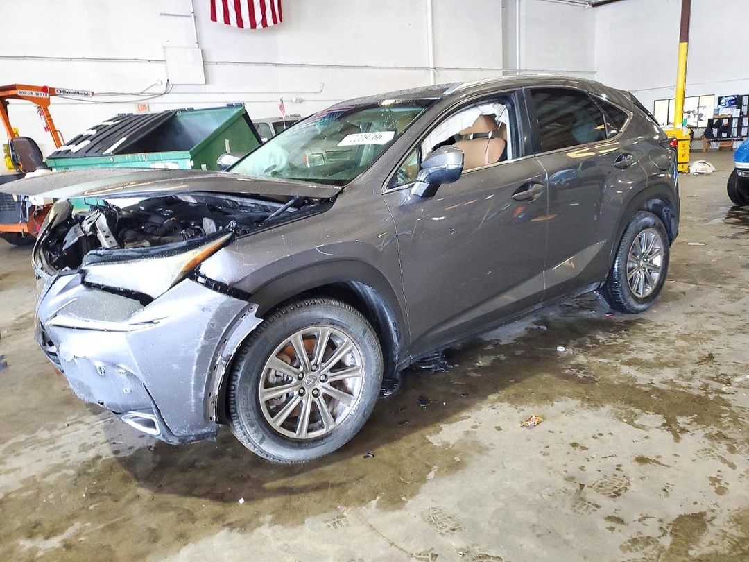 Вид 2015 LEXUS NX 200T, угол 1
