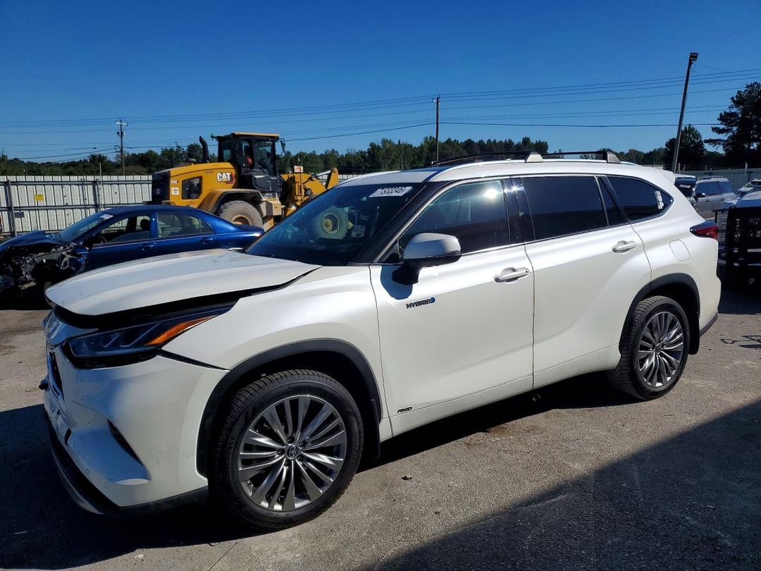 Вид 2021 TOYOTA HIGHLANDER HYBRID PLATINUM, угол 1