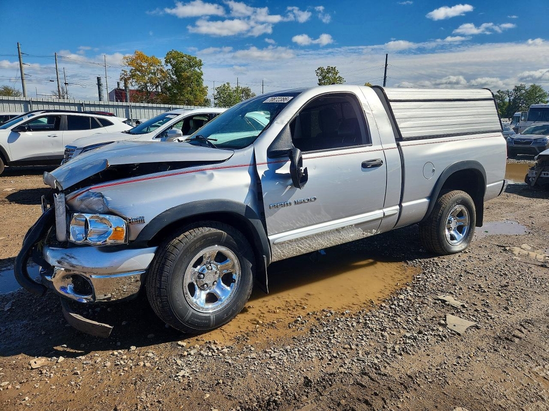 Vista de 2003 DODGE RAM 1500 ST, ángulo 1