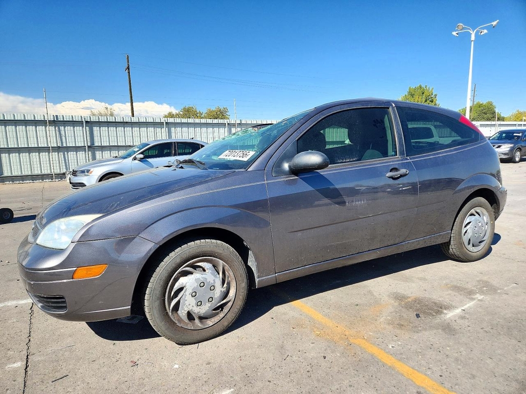 منظر 2007 FORD FOCUS ZX3، زاوية 1