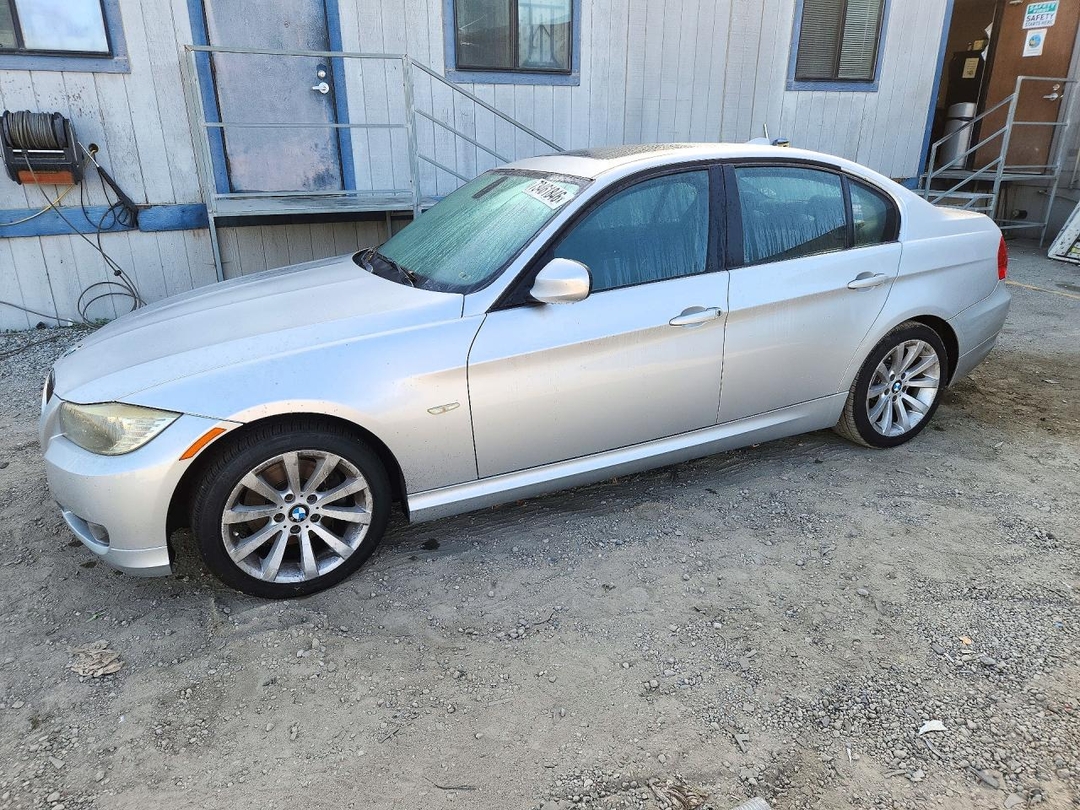 Вид 2011 BMW 328 I SULEV, угол 1
