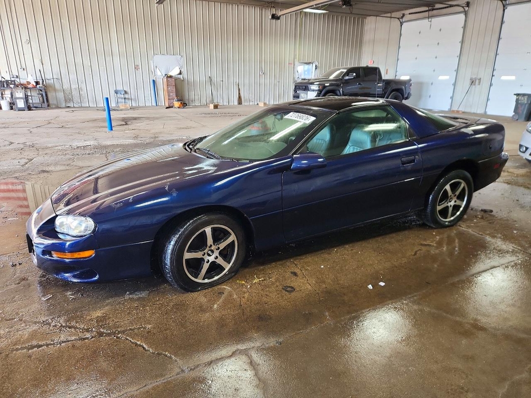 منظر 2002 CHEVROLET CAMARO، زاوية 1