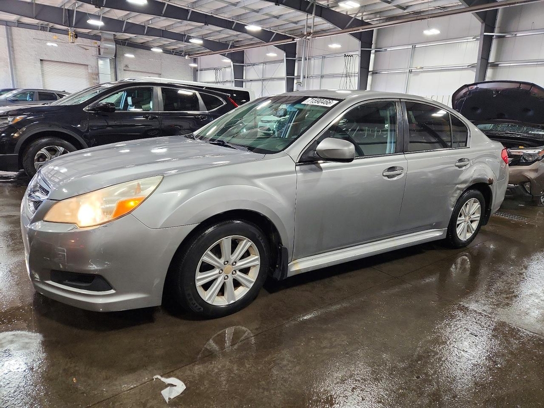 Vue de 2011 SUBARU LEGACY 2.5I PREMIUM, angle 1