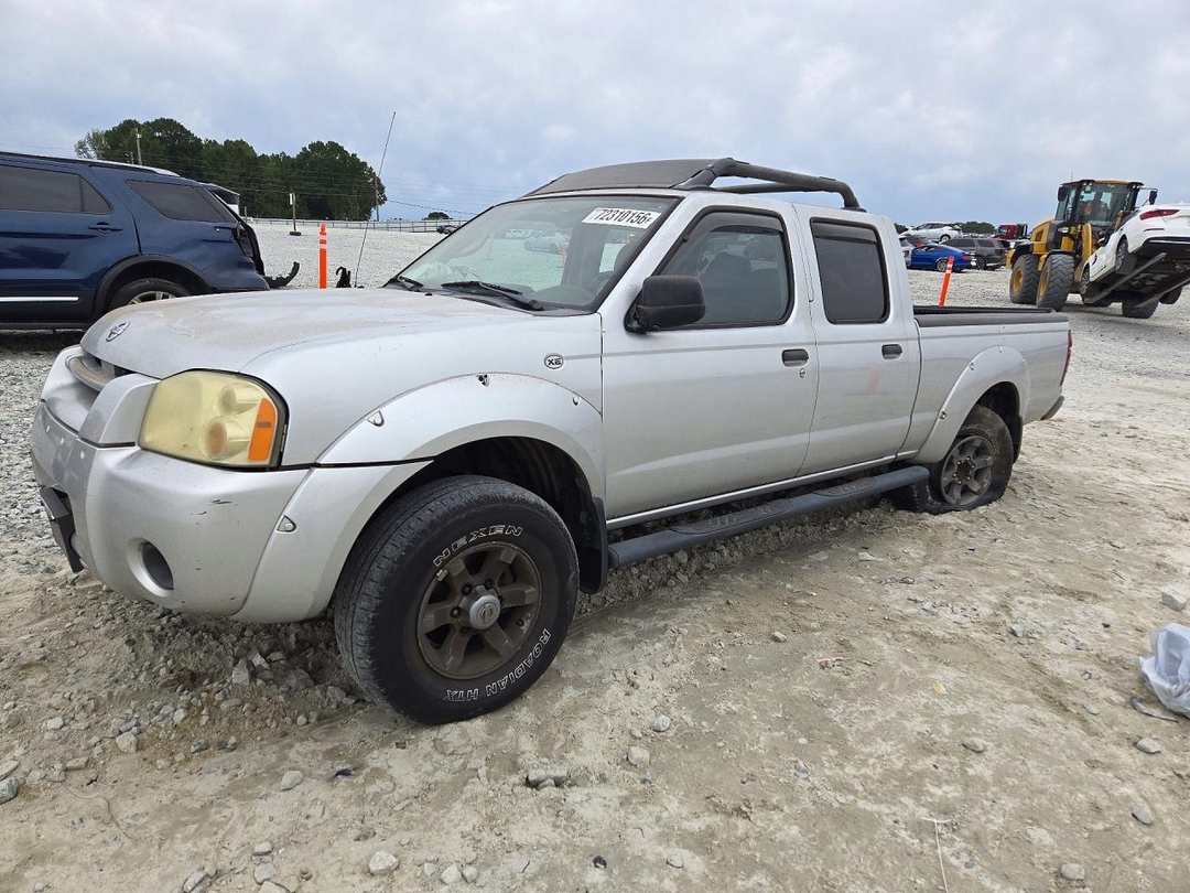 Vue de 2004 NISSAN FRONTIER XE-V6, angle 1