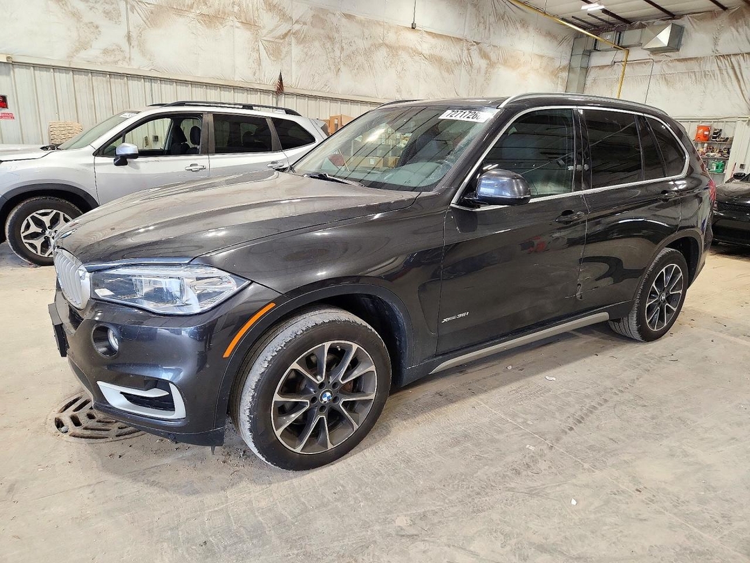 Vue de 2017 BMW X5 XDRIVE35I, angle 1
