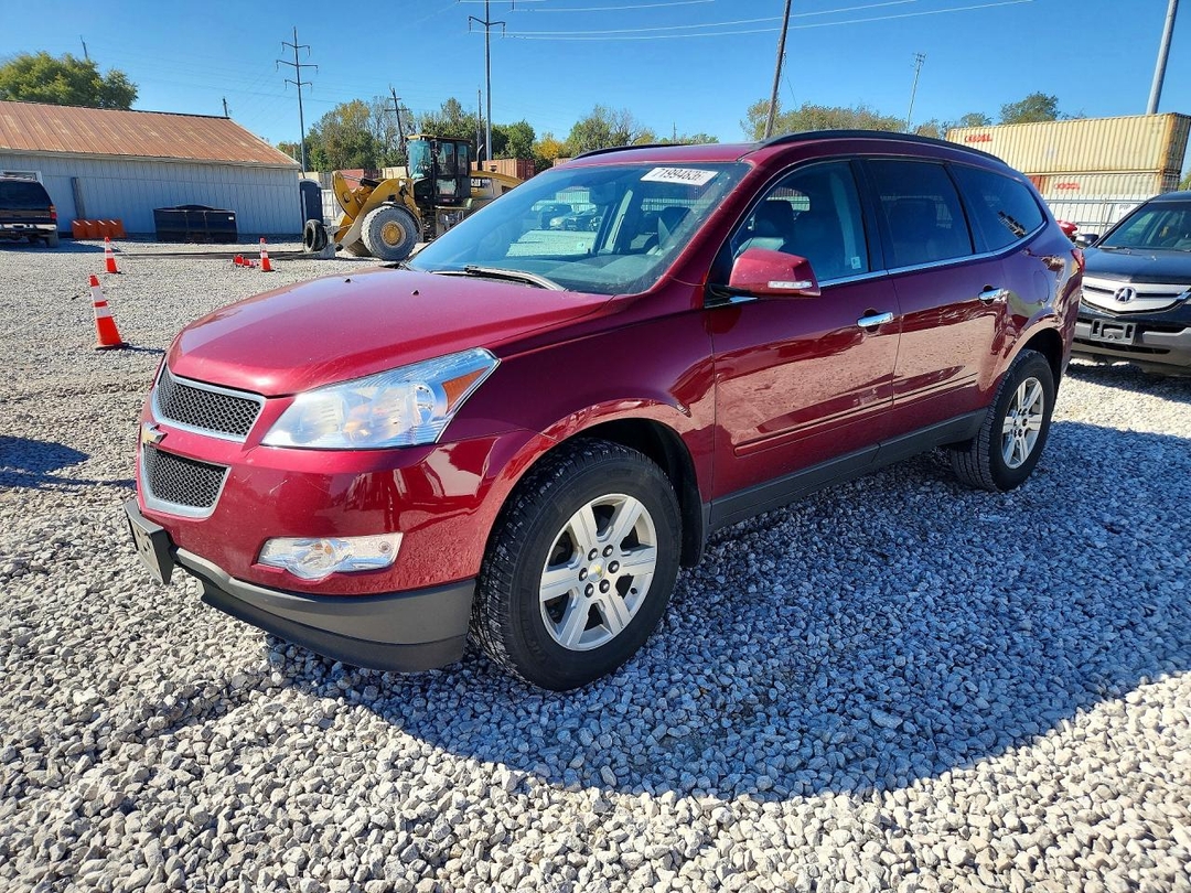 Vue de 2011 CHEVROLET TRAVERSE LT, angle 1