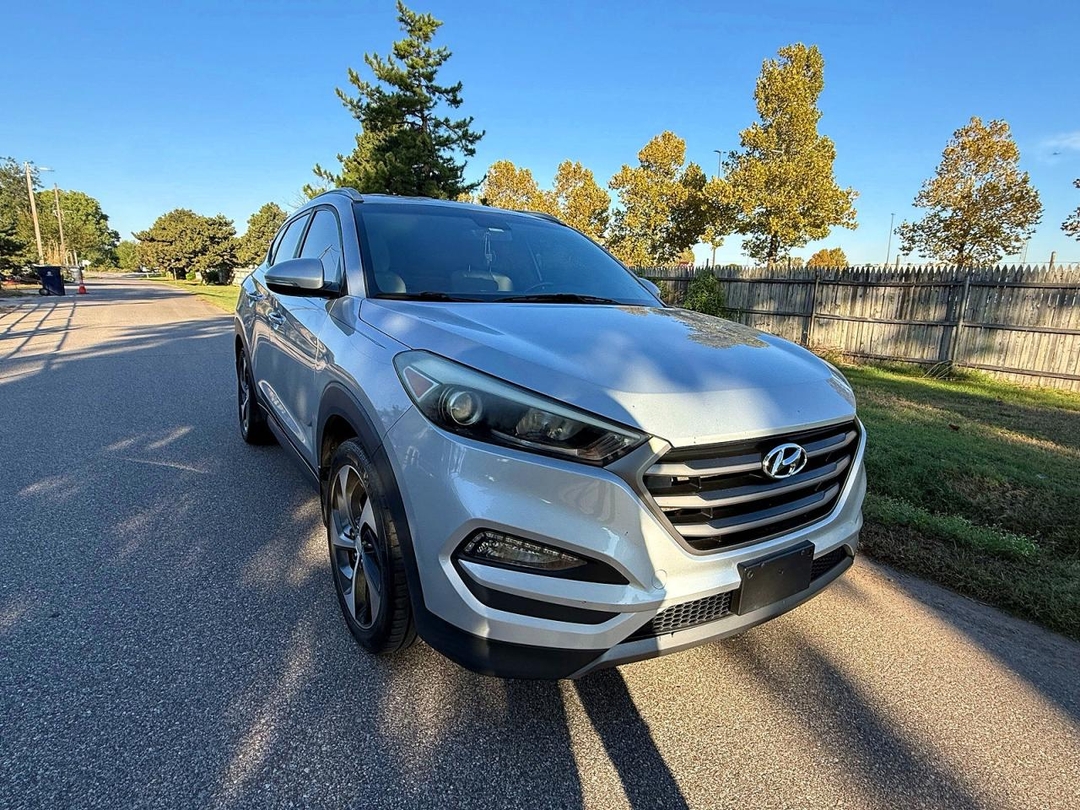 منظر 2016 HYUNDAI TUCSON SPORT، زاوية 1