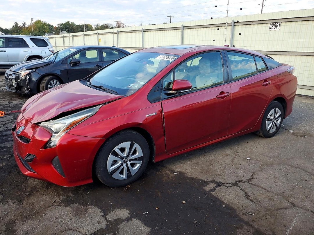 Vista de 2017 TOYOTA PRIUS THREE, ángulo 1