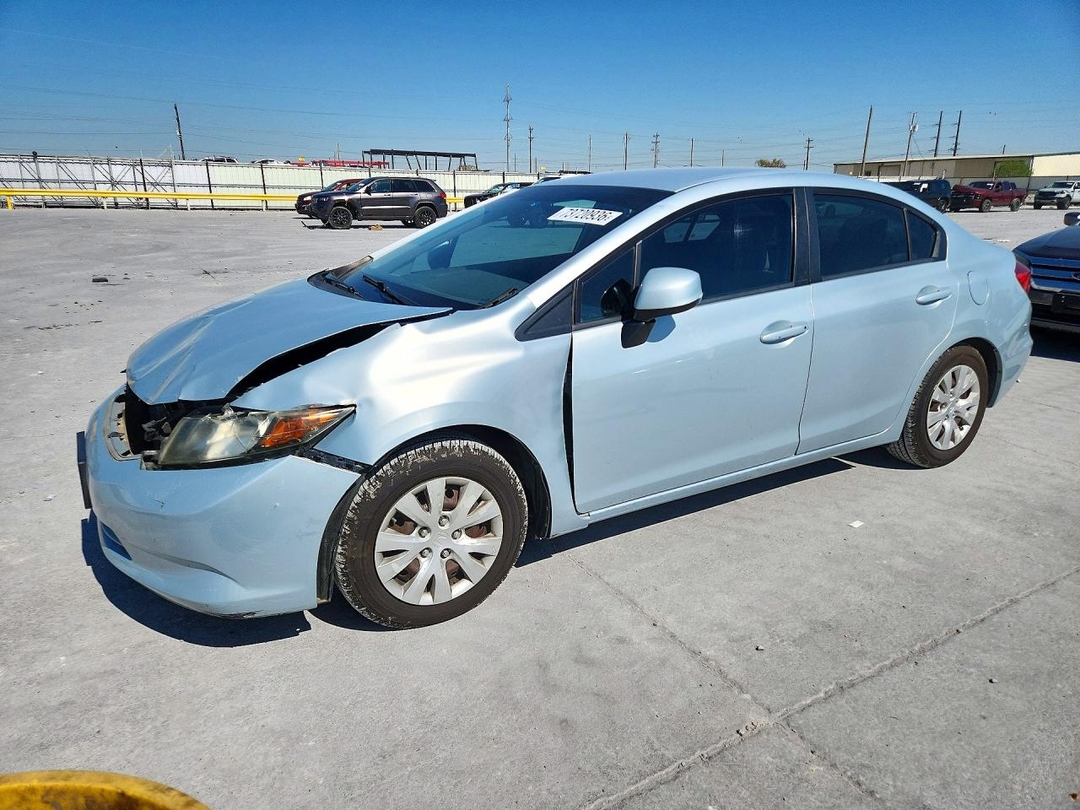 Вид 2012 HONDA CIVIC LX, угол 1